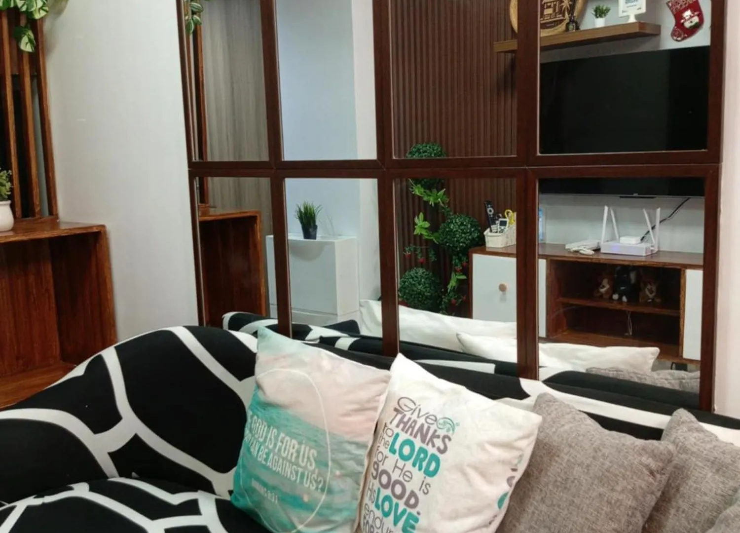 J&A Awesome Home Manila 0*,