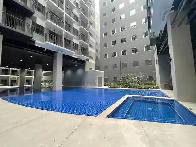 J&A Awesome Home Manila Aparthotel
